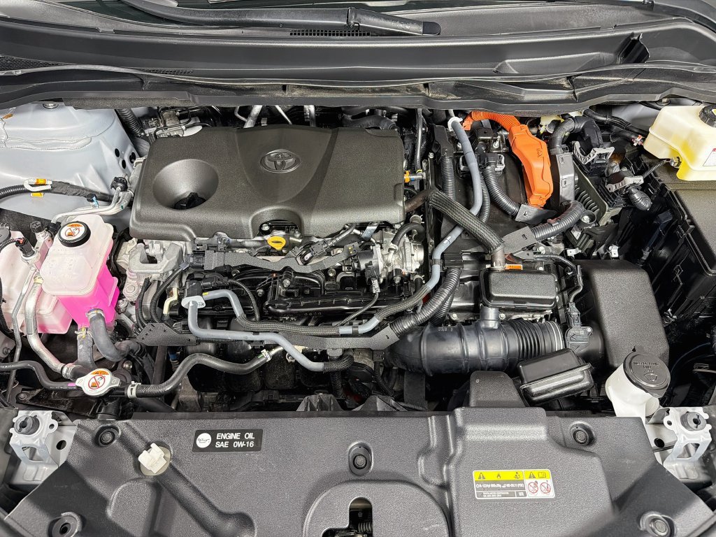 Used 2025 Toyota Sienna XSE w/ XSE Premium Package AWD/4WD image 32