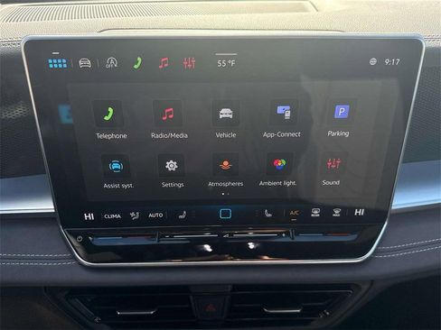 New 2026 Volkswagen Tiguan SE R-Line FWD image 22