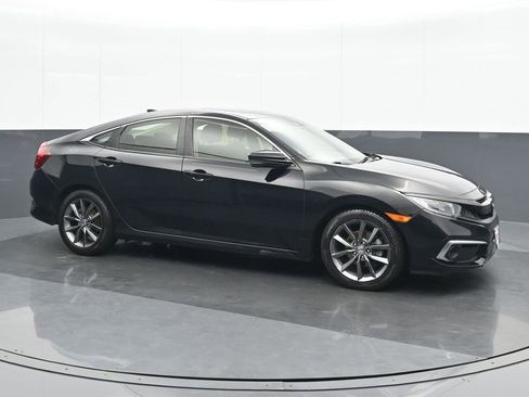 Used 2019 Honda Civic EX image 8