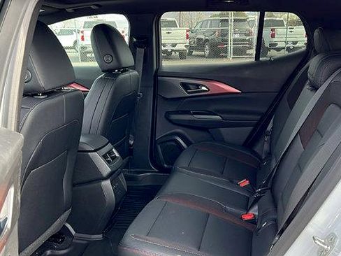 New 2026 Chevrolet Equinox EV RS image 13