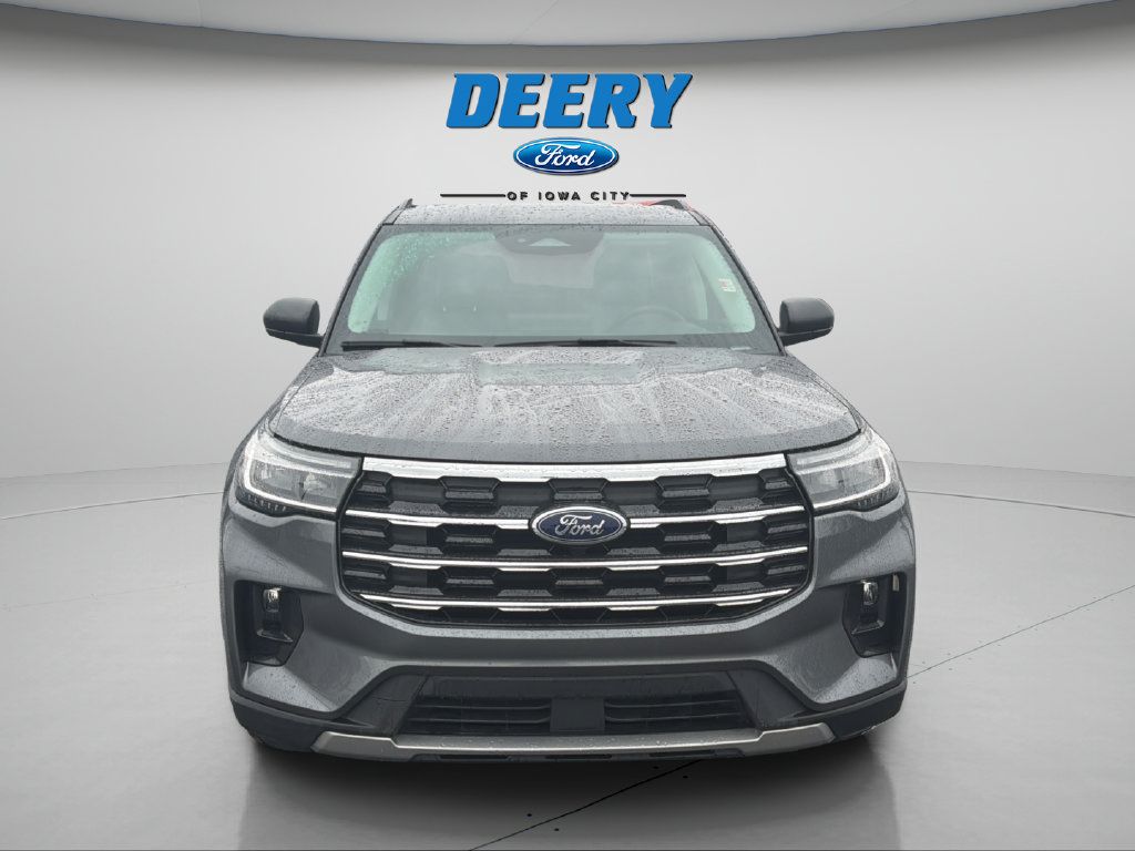 Certified 2025 Ford Explorer Active w/ Active Comfort Package AWD/4WD image 17