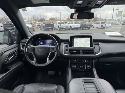 Used 2023 Chevrolet Suburban RST AWD/4WD image 24