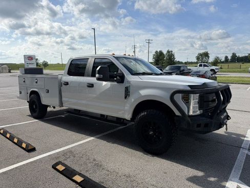 Used 2019 Ford F350 XL w/ Power Equipment Group AWD/4WD image 3