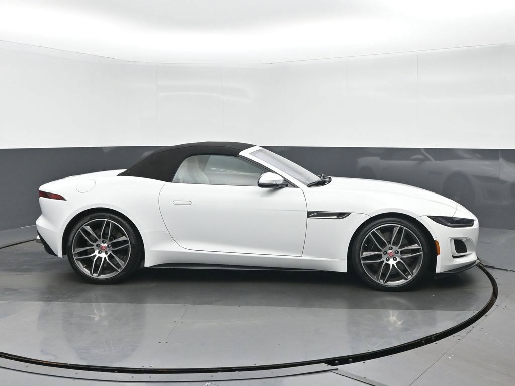 Used 2023 Jaguar F-TYPE R-Dynamic AWD/4WD image 2