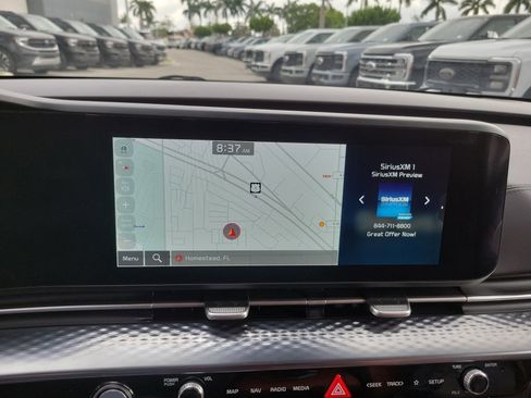 Used 2024 Kia Carnival SX Prestige FWD image 10