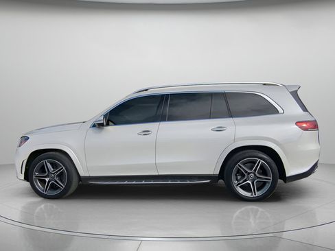 Used 2023 Mercedes-Benz GLS 450 4MATIC image 16