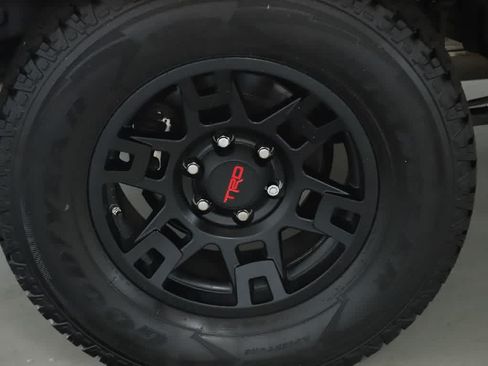 Used 2017 Toyota 4Runner TRD Pro AWD/4WD image 12