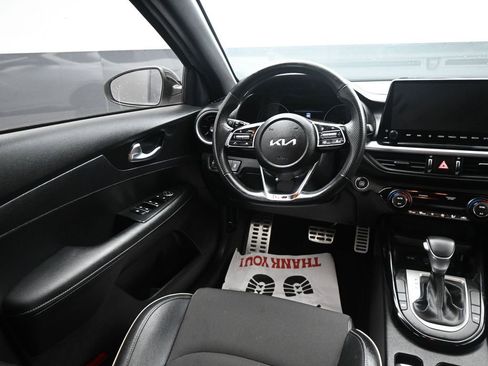 Used 2023 Kia Forte GT-Line w/ GT-Line Technology Package image 15