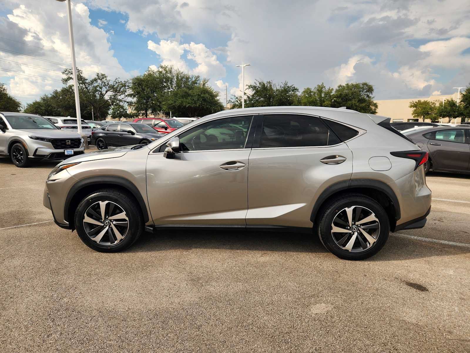 Used 2019 Lexus NX 300 FWD w/ Premium Package image 4