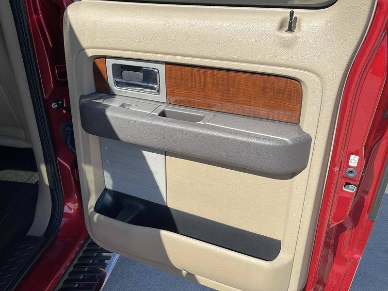 Used 2010 Ford F150 Lariat AWD/4WD image 41