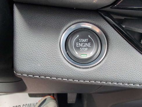 Used 2025 Buick Enclave Sport Touring FWD image 16