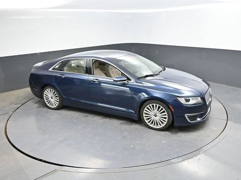 Used 2017 Lincoln MKZ Reserve w/ Climate Package FWD image 25
