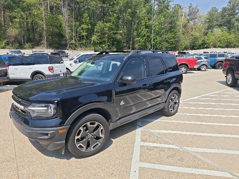 Used 2022 Ford Bronco Sport Outer Banks w/ Tech Package image 6