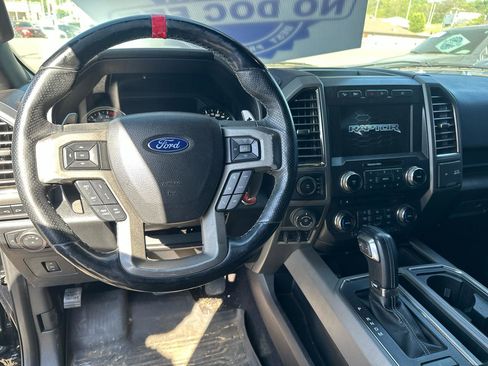 Used 2017 Ford F150 Raptor w/ Equipment Group 802A Luxury AWD/4WD image 8