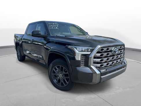Used 2023 Toyota Tundra Platinum AWD/4WD image 4