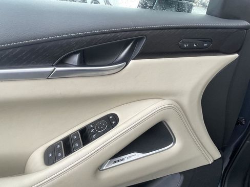 Used 2025 INFINITI QX60 Sensory w/ Vision Package image 9