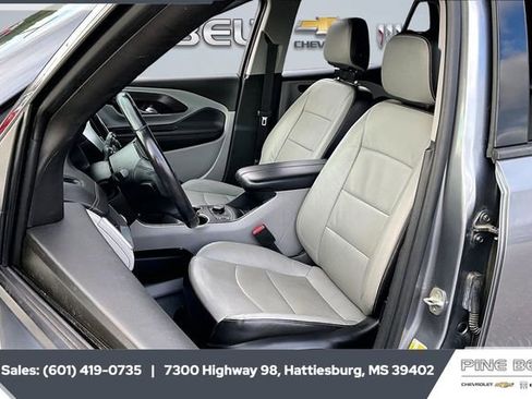 Certified 2021 GMC Terrain SLT image 18