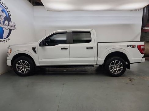 Used 2022 Ford F150 XL w/ STX Appearance Package image 3