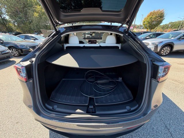 Used 2023 Tesla Model Y Long Range AWD/4WD image 19