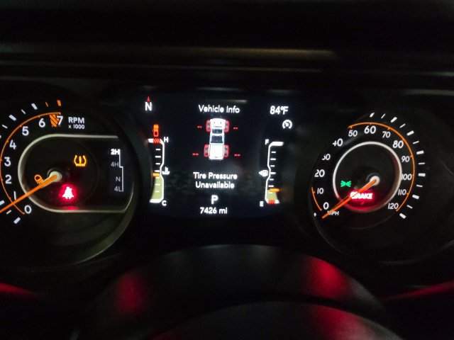 Used 2025 Jeep Gladiator Sport AWD/4WD image 29