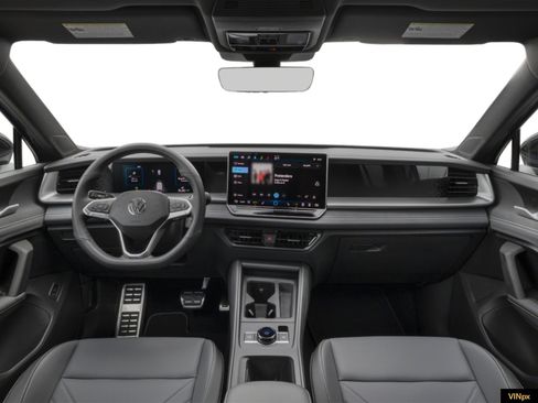 New 2026 Volkswagen Tiguan SE R-Line image 4