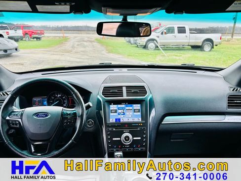 Used 2017 Ford Explorer Sport w/ Equipment Group 401A AWD/4WD image 12