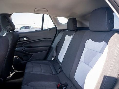 Certified 2025 Chevrolet Trax LS w/ LS Convenience Package image 24