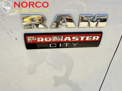 Used 2016 RAM ProMaster City Tradesman FWD image 13