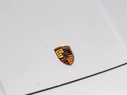 Used 2025 Porsche Cayenne image 11