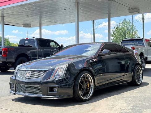 Used 2014 Cadillac CTS V RWD image 6
