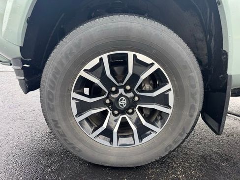 Certified 2022 Toyota Tacoma TRD Sport w/ Technology Package image 9