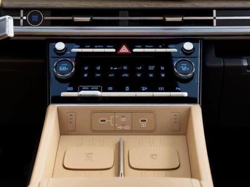 New 2026 Hyundai Santa Fe Calligraphy AWD/4WD image 16