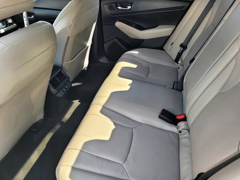 Used 2023 Honda Accord Touring image 13