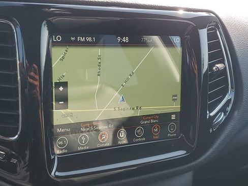 Used 2018 Jeep Compass Limited w/ Navigation Group AWD/4WD image 27