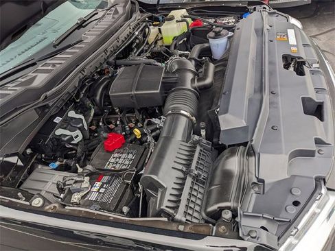 New 2025 Ford F350 XLT w/ FX4 Off-Road Package image 33