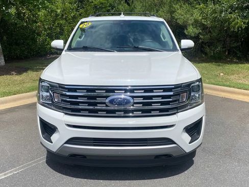Used 2020 Ford Expedition XLT w/ Equipment Group 202A AWD/4WD image 2