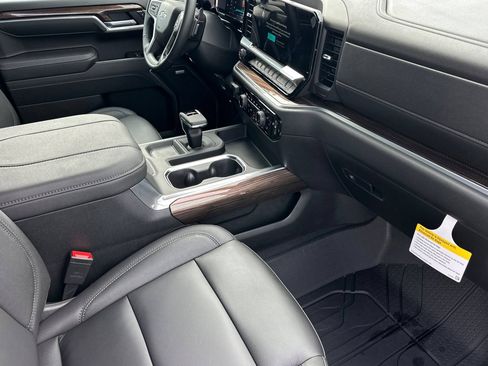 New 2026 Chevrolet Silverado 1500 RST w/ Safety Package AWD/4WD image 15