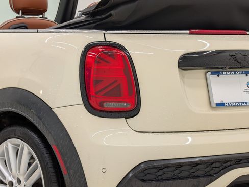 Used 2022 MINI Cooper S image 13