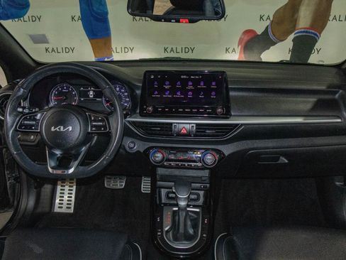 Used 2024 Kia Forte GT-Line w/ GT-Line Premium Package image 3