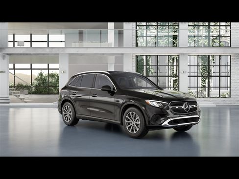 Certified 2026 Mercedes-Benz GLC 300 4MATIC image 6