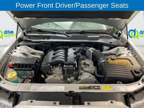 Used 2006 Chrysler 300 Touring image 11