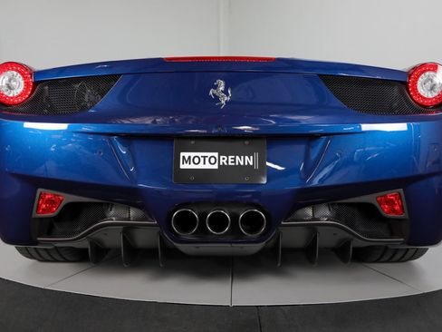 Used 2015 Ferrari 458 Spider RWD image 31
