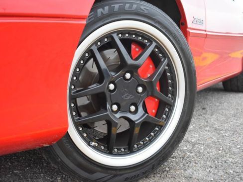 Used 1998 Chevrolet Camaro Z28 w/ Preferred Equipment Group 2 RWD image 17