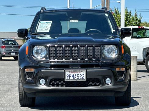 Certified 2023 Jeep Renegade Altitude w/ Convenience Group I AWD/4WD image 9