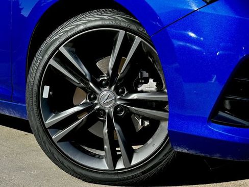 Used 2025 Acura Integra A-Spec FWD image 11