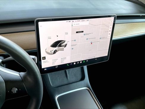 Used 2021 Tesla Model 3 Standard Range Plus RWD image 10