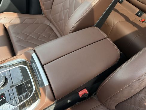 Used 2025 BMW X5 sDrive40i w/ M Sport Package RWD image 38