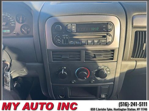 Used 2004 Jeep Grand Cherokee Laredo w/ Convenience Group image 15