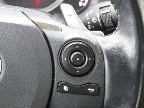 Used 2016 Lexus IS 300 AWD image 25