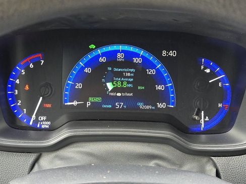 Used 2021 Toyota Corolla LE FWD image 20